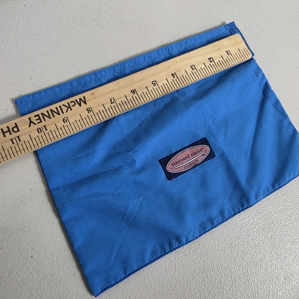 Vineyard Vines Bright Blue Organizer - Picture 5 of 6